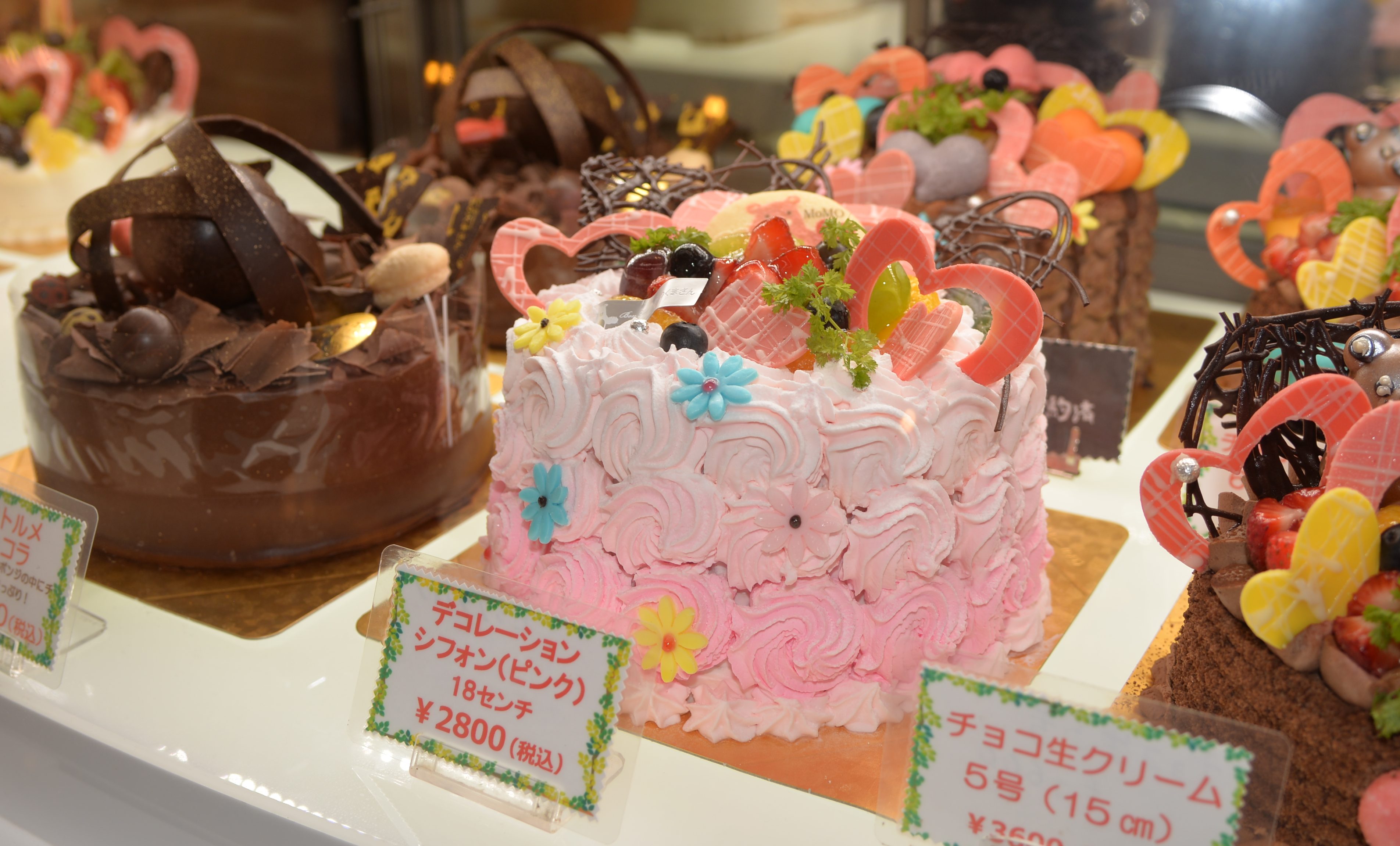 ７月２７日 はプレミアムフライデーです 熊本 光の森のケーキと焼き菓子のお店 森のくまさん ボンガトー